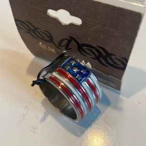 NWT & Vintage Patriotic American Flag Ring